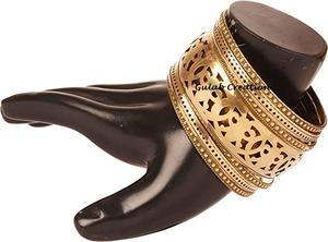 Brazalete de joyería de diseñador bonito de latón hecho a mano, accesorio de moda elegante para mujer, Ropa Étnica y contemporánea - Product Image 2