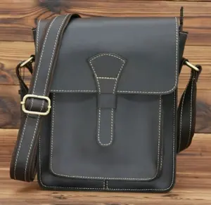 가방 기울어 진 앞 주머니 다양 한 검은 가죽 다시 지퍼 포켓 내부 지퍼과 2 포켓 조정 가능한 노트북 가방 LCS-0072B