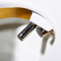 WC intelligent mural R510-P de luxe moderne en céramique, sans réservoir, à chasse d'eau par siphon, avec siphon en P, monobloc, et abattant à fermeture douce