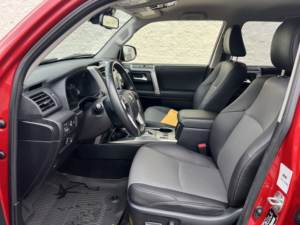 Toyota 4Runner SR5 Premium 2024 Usado en Buen Estado - Product Image 4