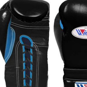 ถุงมือชกมวยแบบผูกเชือก Winning สีดำ-ฟ้า หนังพรีเมียม สำหรับการแข่งขันมวย ฝึกซ้อม และสปาร์ริง คุณภาพงานแฮนด์เมด ขนาด 8 ออนซ์ - Product Image 3