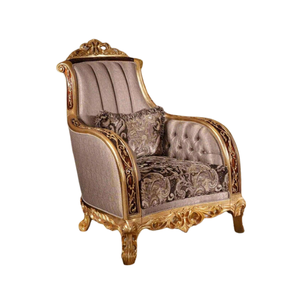 Fauteuil d'appoint néoclassique haut de gamme avec des détails floraux ornés d'une finition dorée et un dossier capitonné élégant - Product Image 1