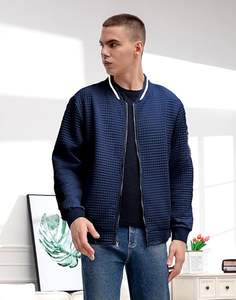 Veste universitaire pour homme de haute qualité, design personnalisé, col montant tendance, manteau d'hiver fabriqué au Pakistan 2025 - Product Image 3