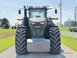 Tracteur Fendt 1050 VARIO 2018, 6810 heures de fonctionnement, tracteur à roues avec moteur diesel, transmission Vario CVT, affichage numérique, vert - Product Image 2