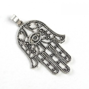 Esculturas de Metal de mano de Hamsa diseñadas con láser, impresión personalizada de mal de ojo, decoración para el hogar y la Oficina, mano de Hamsa de latón para protección, venta al por mayor - Product Image 3
