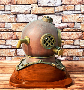 Casque de plongée sous-marine de haute qualité avec base en bois ~ Casque décoratif de bateau maritime de qualité supérieure - Product Image 1
