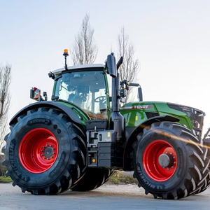 Tractor Agrícola Fendt 516 en Excelentes Condiciones, 4x4, Elevación de 6.8T, 147HP, con Motor Deutz, Bomba, Caja de Cambios y Núcleo - Product Image 1