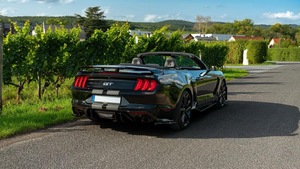 ฟอร์ด มัสแตง จีที500 คูเป้ ปี 2023 สีดำ เครื่องยนต์ 5.0-6 ลิตร V8 เทอร์โบ เบนซิน เกียร์อัตโนมัติ ไฟหน้า LED เบาะหนังสีเข้ม ยาง R17 มาตรฐานยูโร 6 สภาพใหม่/มือสอง - Product Image 4