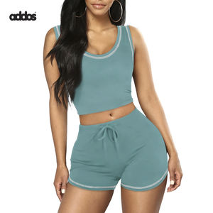 Ropa de mujer de calidad premium Logotipo personalizado Ropa deportiva Conjunto corto de gran tamaño Conjunto de dos piezas de algodón con capucha y pantalones cortos para mujer - Product Image 2