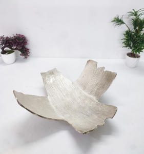 Nouvel arrivage Bol à fruits plaqué argent de luxe Premium Hot Coming Bol à fruits moderne vintage en relief Surface brute en argent pour la maison - Product Image 5