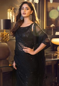 Última colección de ropa de boda india, Sari de diseñador para damas, bordado de alta calidad, ligero, cómodo, hasta el suelo - Product Image 5