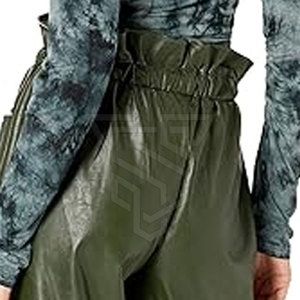 Shorts de Cuero para Mujer de Alta Calidad, Corte Regular, Pierna Recta, Transpirables, Cintura Elástica, Corte Medio, Estilo Casual, Personalizables - Product Image 5