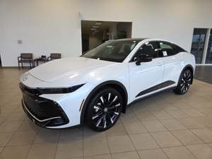 ใหม่ 2026 สำหรับ Crown Platinum AWD รถซีดานหรู ยูโร 6 เกียร์อัตโนมัติ ภายในสีเข้ม กล้องมองหลัง - Product Image 4