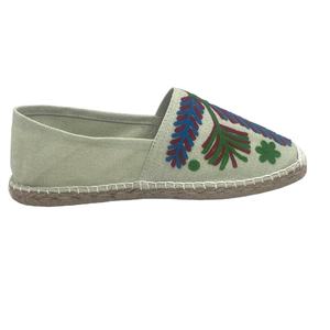 Alpargata ligera de última moda 2023 para mujeres y niñas, bordado de flores hermosas, cómodo, antideslizante, estampado antideslizante - Product Image 1