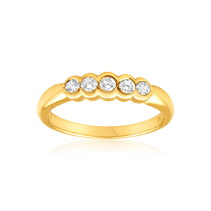 Anillo de diamante de cinco piedras de diamante cultivado en laboratorio de forma redonda de 1,25 quilates con ajuste de bisel en oro de 14 quilates - Product Image 1