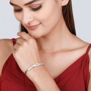 Acogedor en el amor Pulsera de cuentas de plata con circón Perla Diamante Regalo de fiesta de boda religioso de moda para mujeres - Product Image 6
