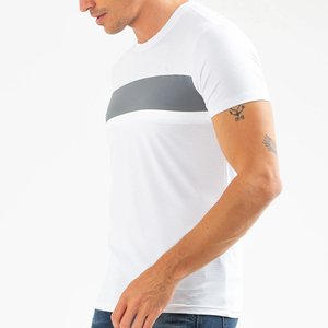 Camiseta superventas de diseño personalizado para hombre, transpirable y sostenible, secado rápido, precio al por mayor con servicio OEM - Product Image 5