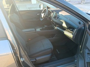 Neatly used Rogue SV 4dr SUV - Product Image 4