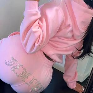 Conjunto de dos piezas con capucha y Sudadera con capucha de algodón de alta calidad para mujer con logotipo personalizado y diamantes de imitación de gran tamaño - Product Image 5