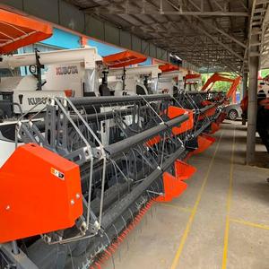 Vente en gros de moissonneuse batteuse Kubota DC105X machine agricole abordable conçue pour les opérations agricoles à grande échelle - Product Image 2