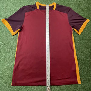 เสื้อฟุตบอลน้ำหนักเบาผ้าตาข่ายระบายอากาศใส่สบายเหมาะสำหรับสโมสรและทีมกีฬา - Product Image 5