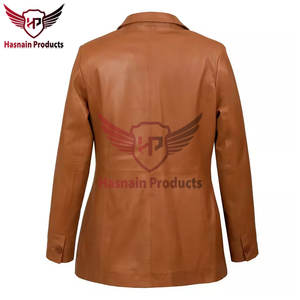 Blazer en cuir marron pour femme fabriqué à la main de qualité supérieure avec col cranté, manches longues et design à simple boutonnage - Product Image 2