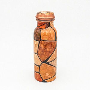 Botella de Agua de Cobre de Diseño Fantástico, Hecha a Mano con Diseño Martillado, Recipiente para Beber con Agarre Negro, Botella Ecológica para Gimnasio y Oficina - Product Image 3