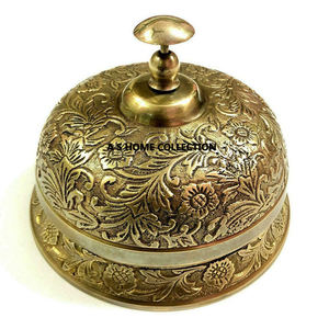 Cloche de table plaquée or à texture gaufrée de conception supérieure pour le bureau à domicile - Product Image 1