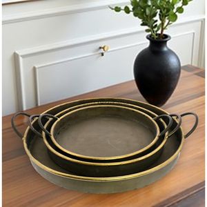 Sleek Black <b>Rectangular</b> Serving Tray with <b>Mirrored</b> Surface and Elegant Handles Perfect for Displaying and Serving Items - Product Image 4