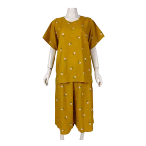 ชุดนอนผ้าเรยอนสำหรับผู้หญิงกางเกงขาสั้นเอวยางยืดแขนสั้นเนื้อนุ่มให้ความอบอุ่นในฤดูร้อน - Product Image 4