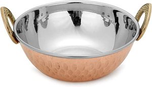 Antiguo cuenco de servicio de cobre martillado hecho a mano para decoración de mesa de cocina y presentación de comida tradicional en casas de estilo rústico - Product Image 6