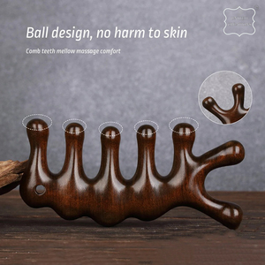Peigne de massage en bois avec de grandes dents Belle et élégante tête quotidienne SPA peigne en bois de santal Massage peigne en bois à dents larges - Product Image 3