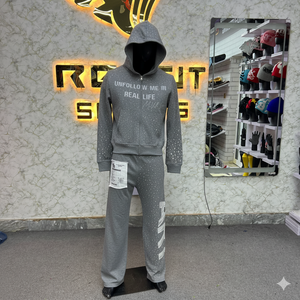 Le client a exigé un nouveau design Survêtement à fermeture éclair à bas prix pour hommes Style unique Nouveau design Survêtements pour hommes - Product Image 3