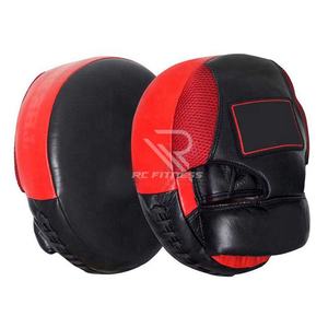 Guantes de Boxeo de Cuero Hechos a Mano de Alta Calidad, Almohadillas de Entrenamiento Cómodas con Color y Logotipo Personalizados para Boxeo y MMA en Oferta - Product Image 3