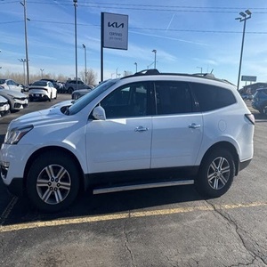 SUV Crossover Traverse 2LT AWD 2017 USADO EN BUEN ESTADO, Transmisión Automática de 6 Velocidades, 281 HP, Motor V6 de 3.6L, Gasolina, Color Blanco - Product Image 1