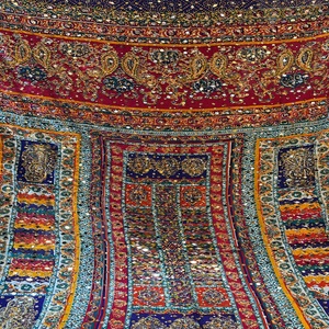 Châles en viscose florale imprimés Offre Spéciale pour le style d'hiver avec broderie à la main de travail en pierre châles de travail gotta et miroir pour les femmes - Product Image 4