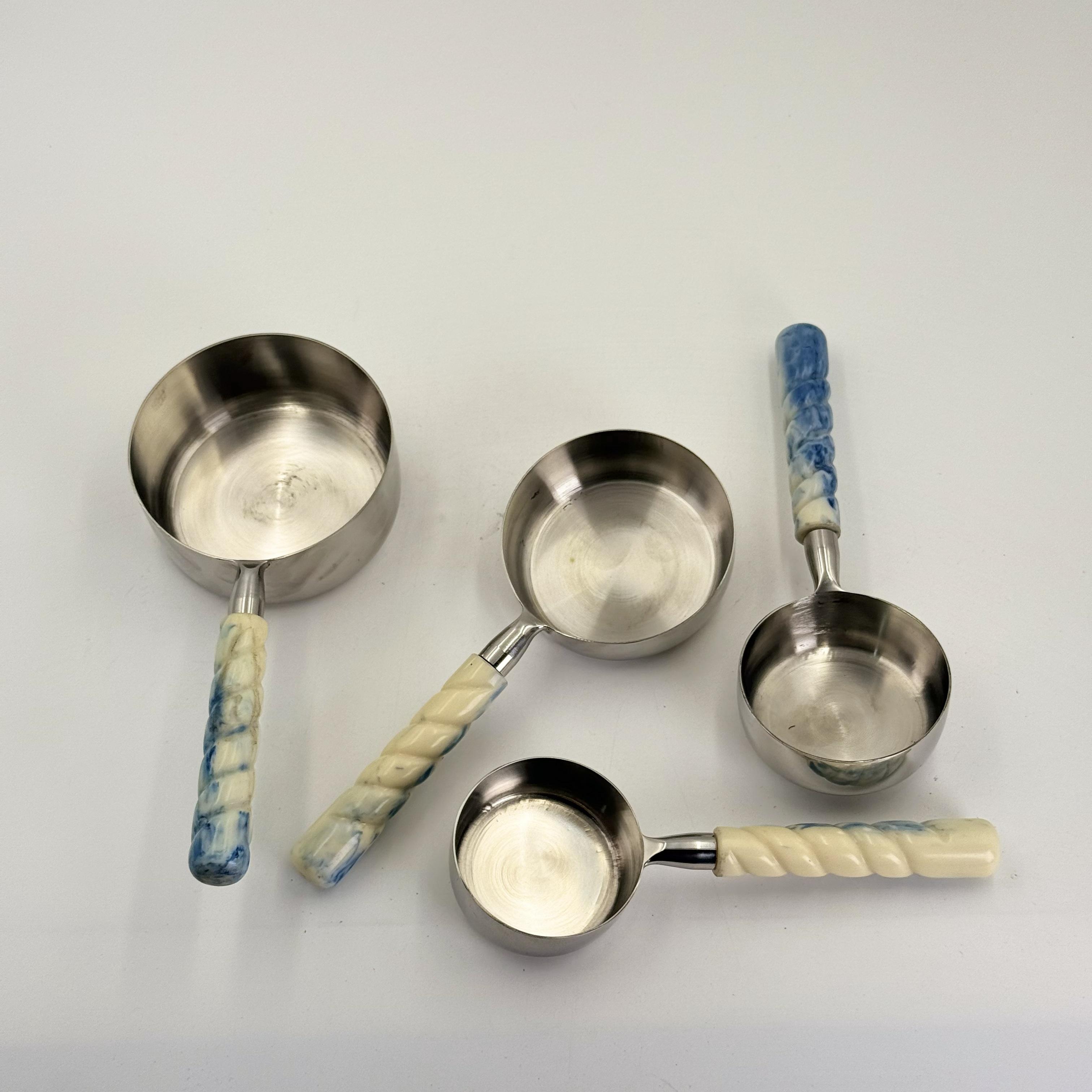 ตามที่แสดง