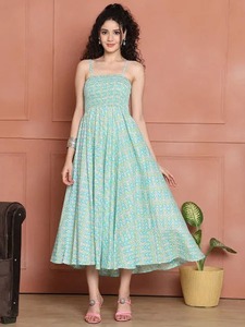 Vestido de algodón indio hecho a mano elegante estampado floral sin mangas Midi para mujer ropa informal de verano personalizada para luna de miel - Product Image 4