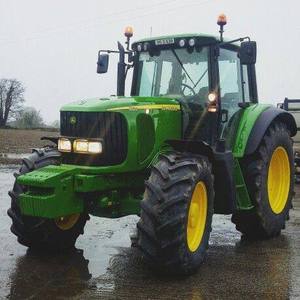 Tractor de Ruedas John Deere 5075 E 2WD Usado de 2017 con Componentes Principales: Motor, Caja de Cambios y Engranajes - Product Image 5