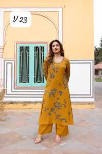 Rayón Kurti alemán de calidad de exportación india de diseño moderno con pantalón y Dupatta con trabajo impreso mujer moda compras en línea India - Product Image 5
