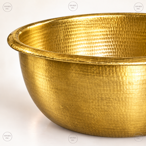 Bol à pédicure en cuivre doré Divris, produit artisanal, idéal pour les salons de manucure - Product Image 3