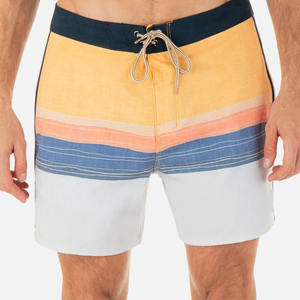 Shorts de Baño Personalizados para Hombre, de Secado Rápido, Transpirables, con Cordón, Cintura Media, Sólidos, Impermeables, de Poliéster Reciclado y Elastano - Product Image 1