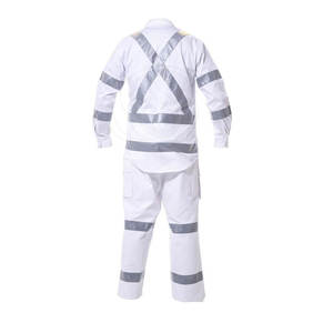 ชุดคลุมป้องกันน้ำหนักเบา มาตรฐาน ANSI ระดับ 2 มีหลายกระเป๋า กันน้ำ รับสกรีนโลโก้ ผลิตจากไนลอนและโพลีเอสเตอร์ ขายส่งราคาถูก - Product Image 3