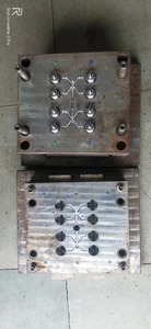 Matrices industrielles laminées à chaud de haute qualité Meilleurs moules en plastique pour l'emballage de dispositifs médicaux électroniques en vente! - Product Image 2