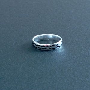 Wholesale 925 Sterling Silver Plain <b>Ring</b> Minimalist Handmade Silver Band Jewelry for Fashion Retailers and Bulk Buyers - Product Image 5