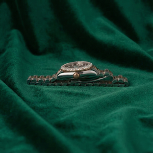 นาฬิกาหรูฝังเพชรโมอิสซาไนต์ หน้าปัดมุก สายสแตนเลสสตีลสองสี ระบบออโตเมติก ขายส่ง - Product Image 5