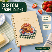 Carnet de recettes LABON personnalisé pour French Toast, couverture rigide crème, impression 4 couleurs, sirop, fraises, motif floral bleu, reliure spirale dorée