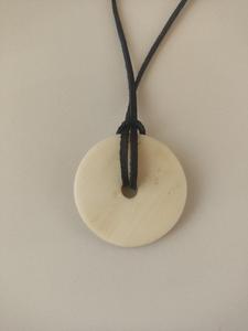 Collier pendentif en corne de buffle, bijoux tribaux naturels et durables pour femmes, haute qualité - Product Image 2