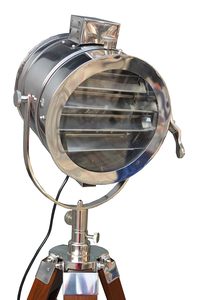 Lampadaires à trépied de style nautique souvent appelés lampes de projecteur de studio - Product Image 2