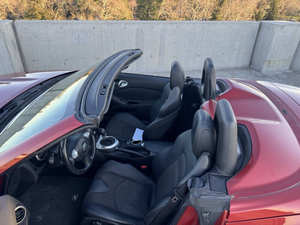 Voiture d'occasion de qualité abordable, Nissan 370Z 2015, conduite à gauche - Product Image 4